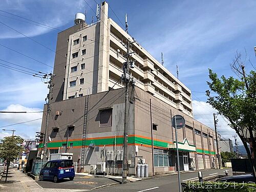 京福日之出マンション 8階建