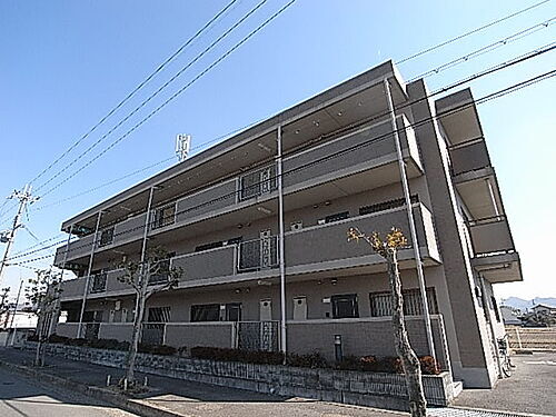 兵庫県姫路市四郷町山脇 3階建 築27年9ヶ月