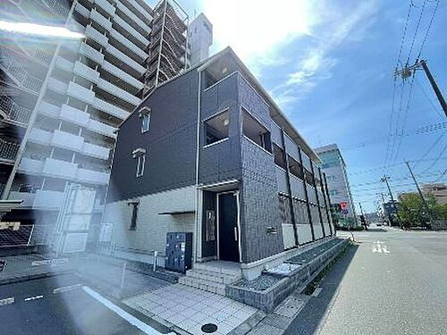 兵庫県姫路市広畑区正門通４丁目 3階建 築7年6ヶ月