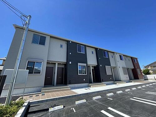 兵庫県姫路市東山 2階建