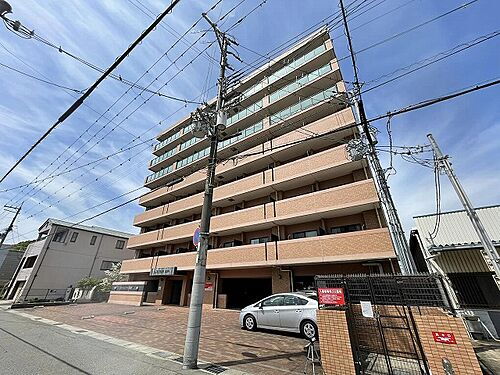 兵庫県姫路市西新町 8階建