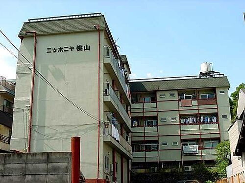 京都府京都市伏見区桃山町大津町 5階建