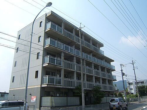 京都府京都市山科区小山姫子町 5階建