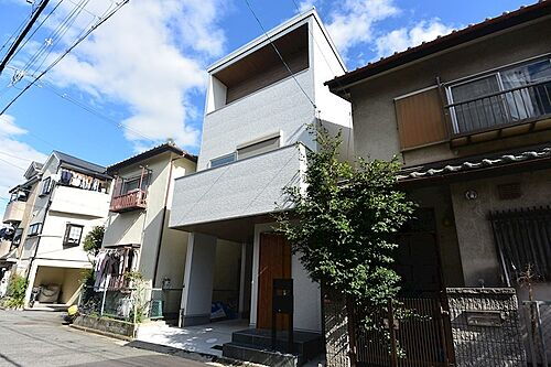 新之栄町貸家