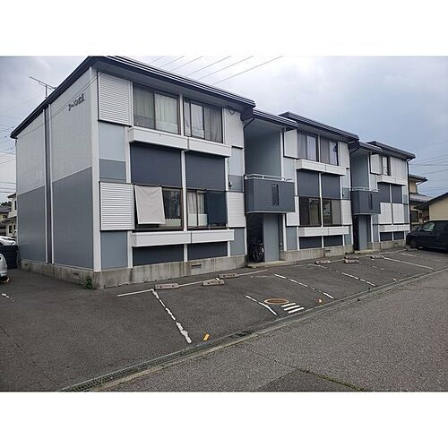 長野県塩尻市大字広丘吉田 賃貸アパート