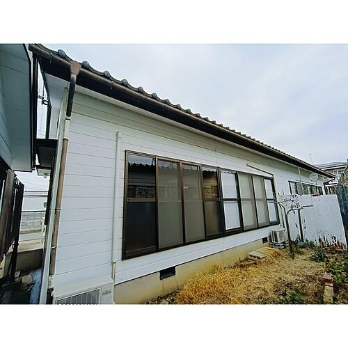 ホワイトビラＩ