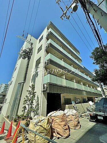 大阪府大阪市西成区南津守７丁目 5階建