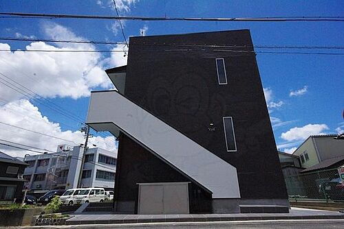 愛知県名古屋市中川区松葉町５丁目 賃貸アパート