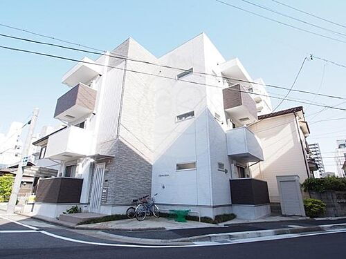 Ｃｈａｒｍｅ　Ｓａｉｓｏｎ