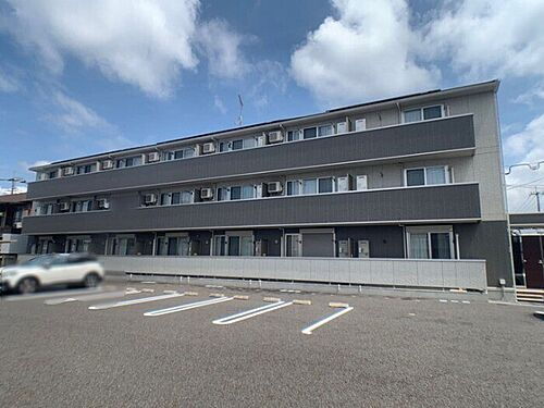 栃木県小山市花垣町２丁目 賃貸アパート