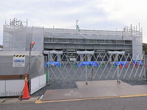 栃木県小山市城東６丁目 2階建 