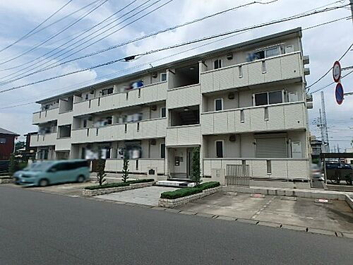 栃木県小山市神鳥谷２丁目 3階建 築17年