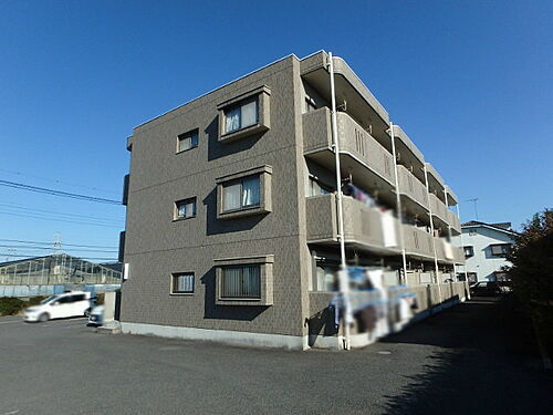 栃木県小山市東城南１丁目 3階建