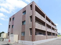 栃木県宇都宮市西川田3丁目 3階建 築7年5ヶ月