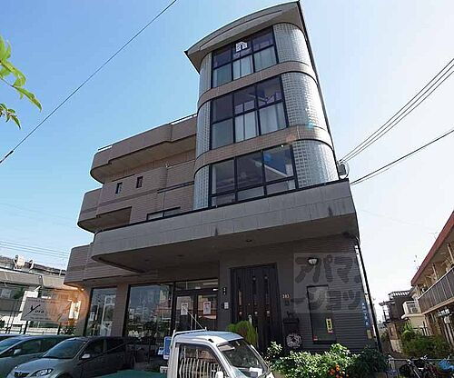 京都府長岡京市長岡１丁目 築28年10ヶ月 3階建