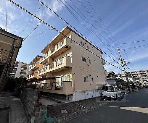 京都府向日市上植野町樋爪 3階建 築45年8ヶ月