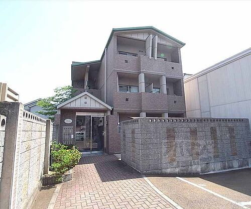 京都府向日市寺戸町二ノ坪 3階建 築26年4ヶ月