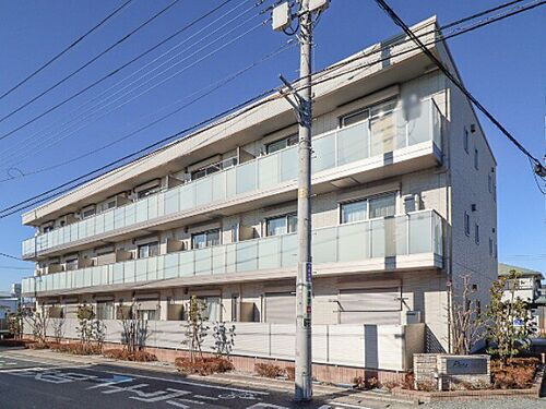プラッツ　宇都宮 3階建