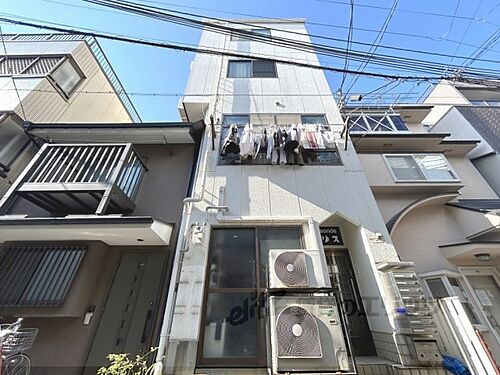 京都府京都市東山区三条通大橋東５丁目西海子町 4階建 築37年9ヶ月