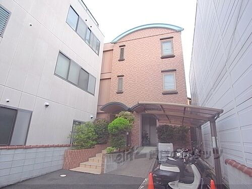 京都府京都市伏見区深草稲荷中之町 賃貸マンション