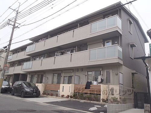 京都府向日市寺戸町二枚田 3階建 築11年10ヶ月