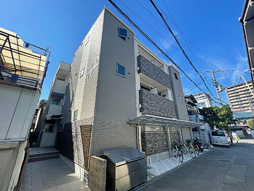 大阪府大阪市東淀川区下新庄５丁目 築4年11ヶ月 3階建