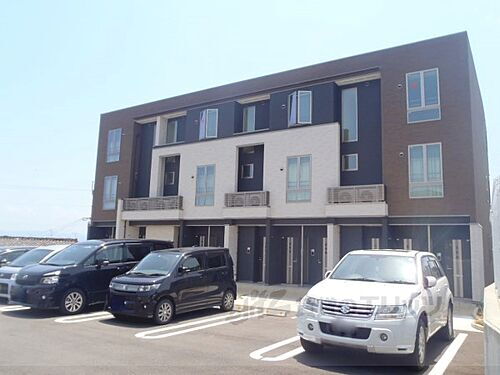 滋賀県大津市穴太２丁目 3階建 築11年5ヶ月