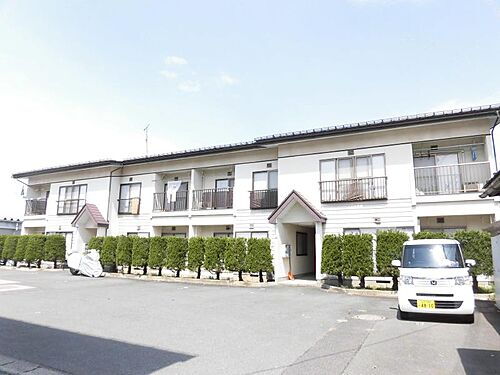山形県山形市南館５丁目 2階建
