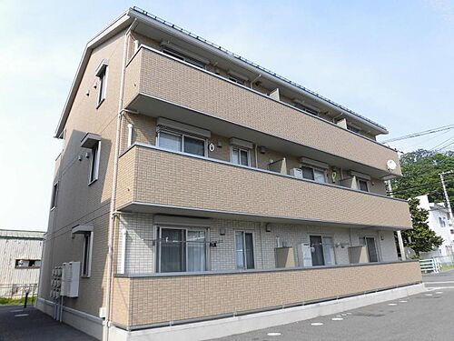 山形県山形市飯田西５丁目 3階建 築13年