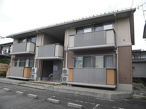 山形県山形市江南３丁目 2階建 築24年11ヶ月