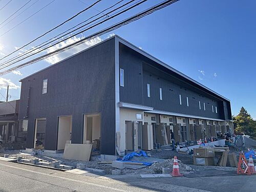 山形県山形市東青田２丁目 2階建 