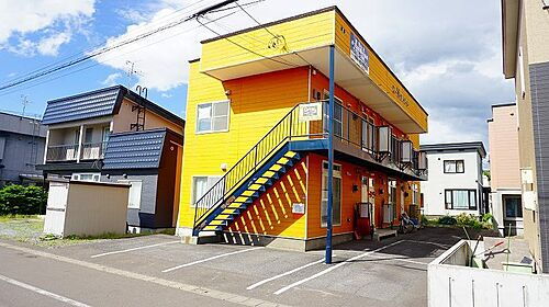 コーポオレンジ