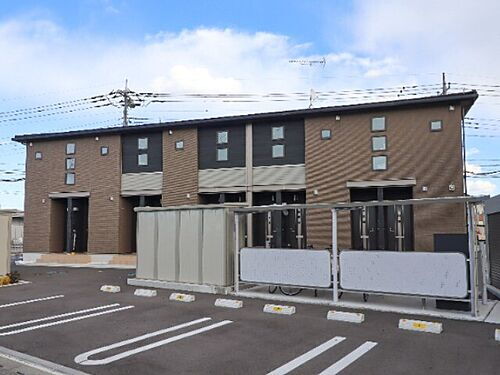 栃木県河内郡上三川町大字上三川 2階建 築2年1ヶ月