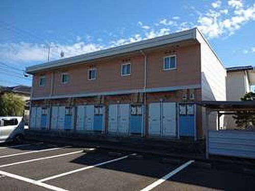 新潟県上越市春日新田５丁目 賃貸アパート