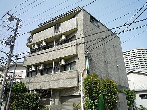 グリーンヴァリイ川上 5階建