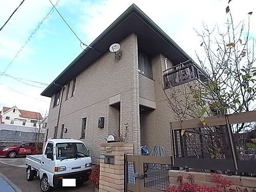 兵庫県芦屋市三条南町 築23年3ヶ月 2階建