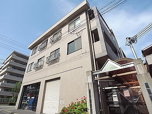 兵庫県西宮市中前田町 築34年9ヶ月 3階建