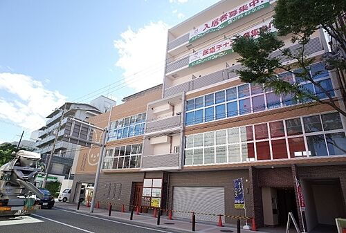 兵庫県西宮市中前田町 築10年7ヶ月 6階建