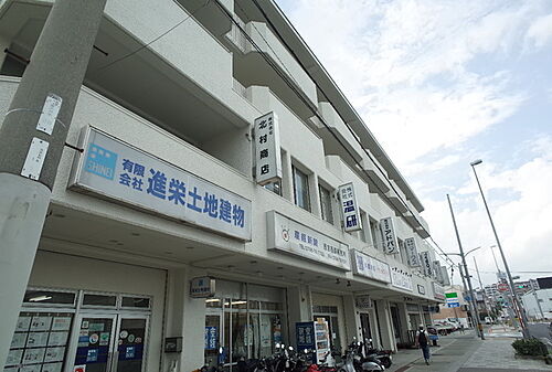 兵庫県西宮市西田町 築47年 4階建