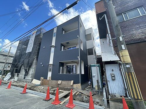 兵庫県尼崎市東本町３丁目 賃貸アパート