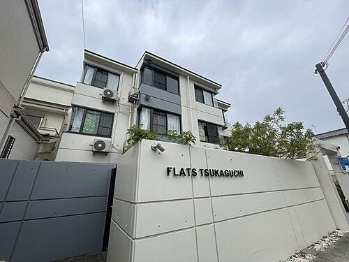 兵庫県尼崎市南塚口町２丁目 築42年11ヶ月 3階建