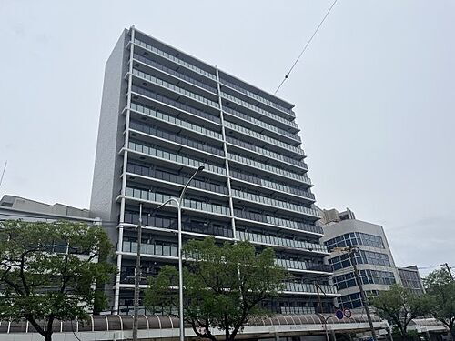 兵庫県神戸市兵庫区福原町  15階建
