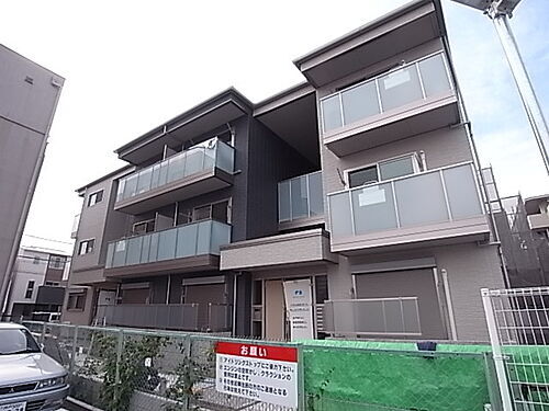 兵庫県西宮市大畑町 築14年 3階建