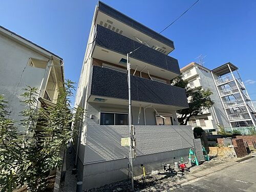 兵庫県尼崎市浜２丁目 3階建 