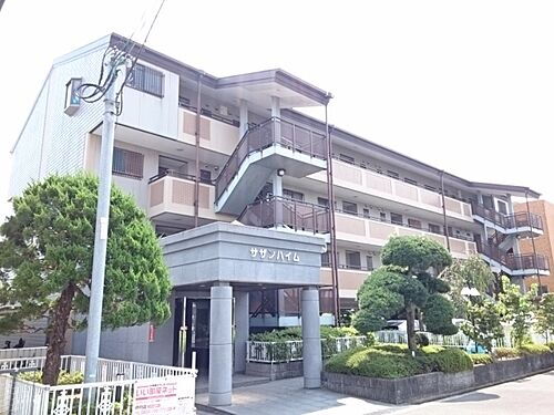 兵庫県伊丹市荻野３丁目 築31年11ヶ月 4階建