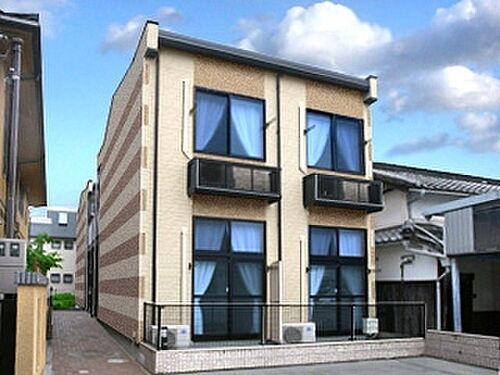 兵庫県尼崎市塚口本町１丁目 築18年6ヶ月 2階建