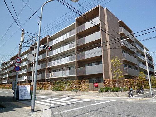 兵庫県西宮市甲子園三番町 賃貸マンション