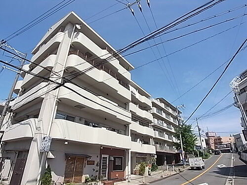 兵庫県神戸市垂水区清水が丘３丁目 5階建