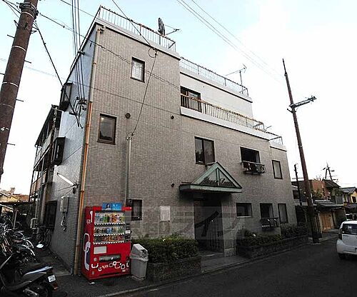 京都府京都市北区衣笠西御所ノ内町 3階建 築36年5ヶ月