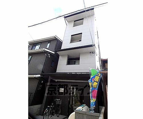 京都府京都市上京区二本松町 築5年3ヶ月 4階建